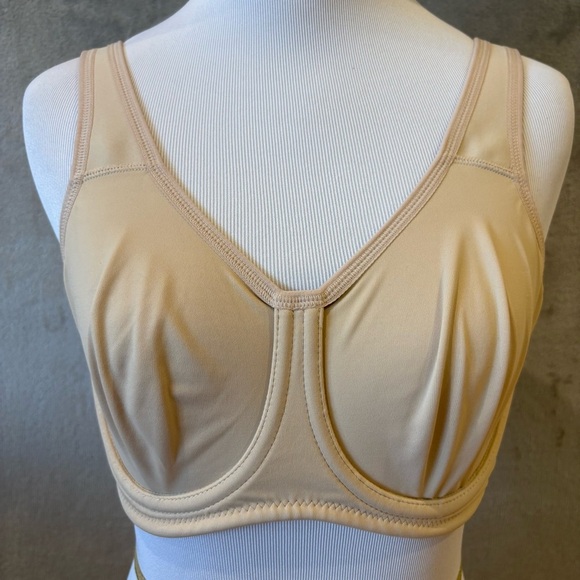 Wacoal Nude Comfort Bra Bralette Wmn’s Sz 34C - Picture 1 of 10